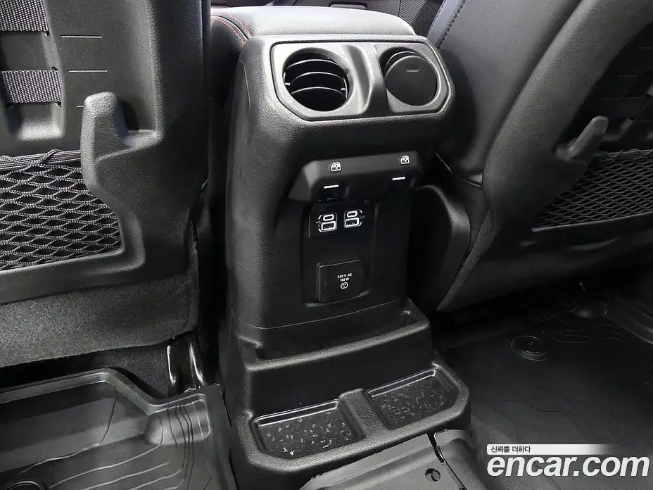 Jeep Wrangler 2019 2.0 автомат (гидро), фото 16