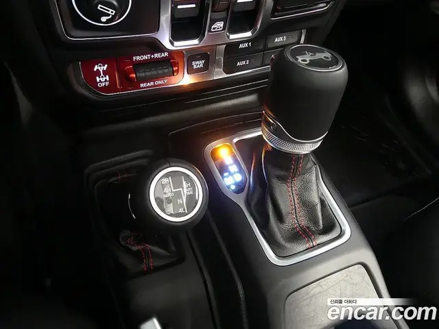 Jeep Wrangler 2019 2.0 автомат (гидро), миниатюра 5