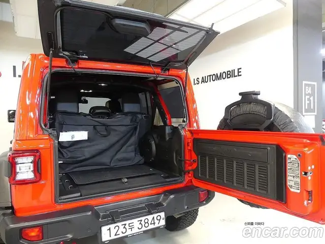 Jeep Wrangler 2019 2.0 автомат (гидро), миниатюра 7