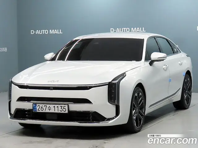 Kia K8, 2026, 4 328 км