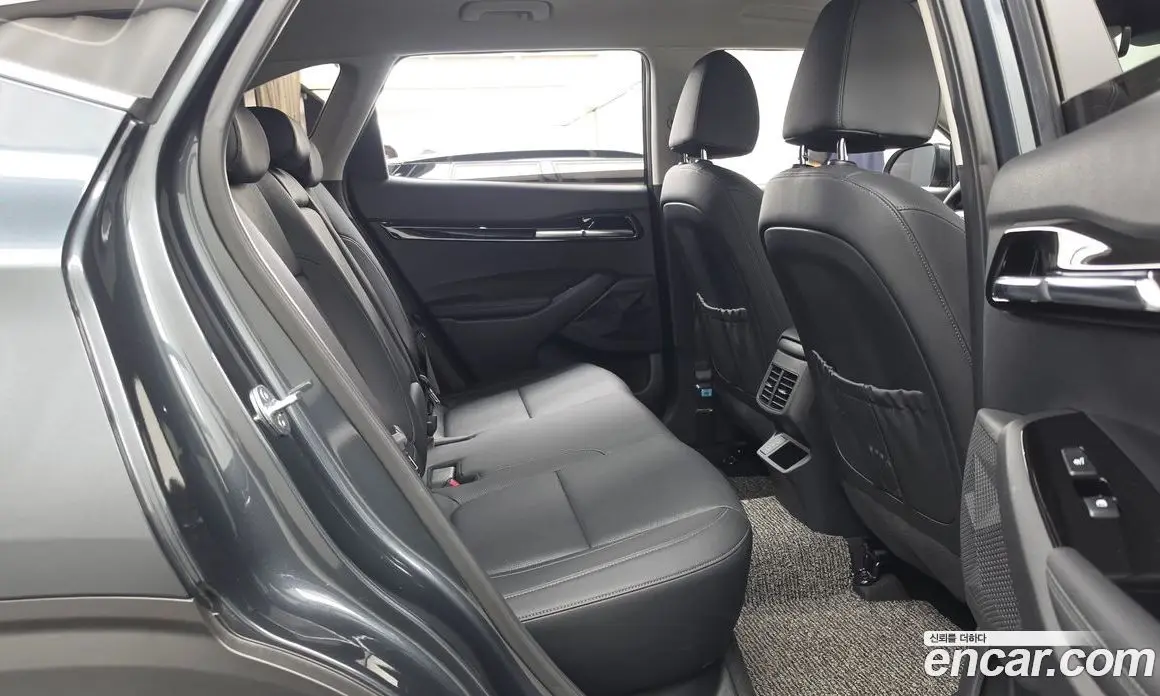 Kia Seltos 2023 1.6 автомат (гидро), фото 12