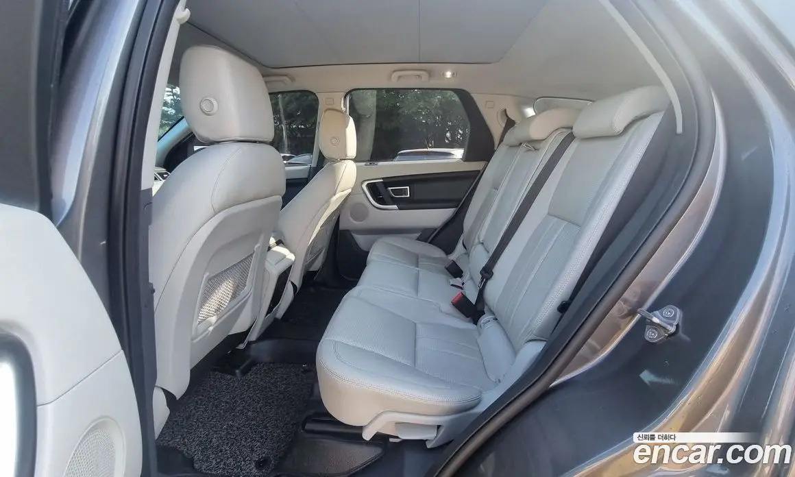 Land Rover Discovery Sport 2017 2.0 автомат (гидро), фото 15