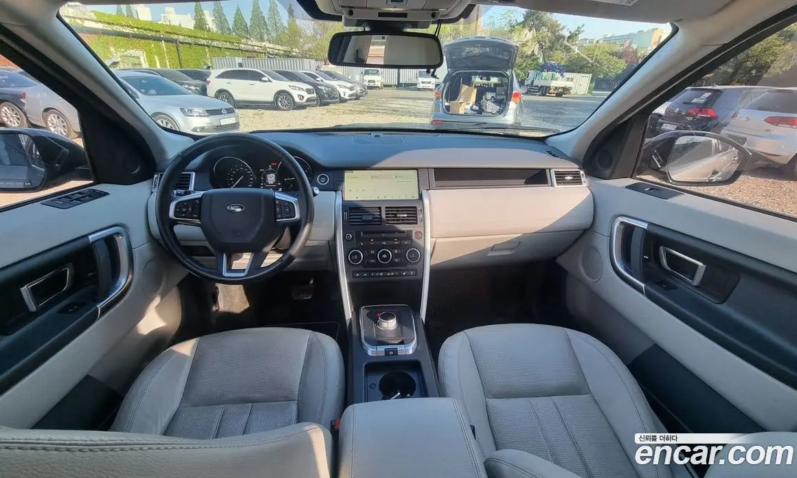 Land Rover Discovery Sport 2017 2.0 автомат (гидро), фото 17