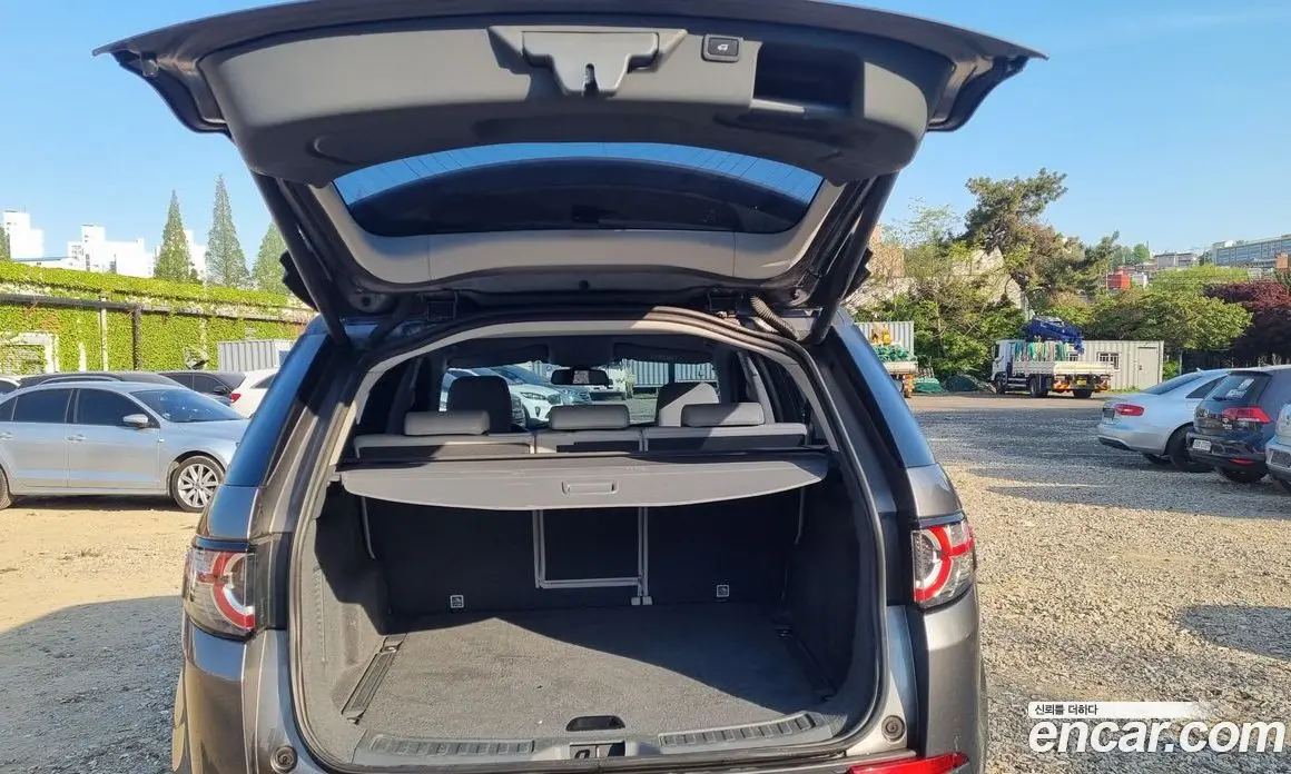 Land Rover Discovery Sport 2017 2.0 автомат (гидро), фото 8