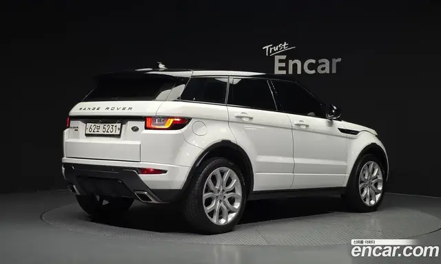 Land Rover Range Rover Evoque 2018 2.0 автомат (гидро), миниатюра 2