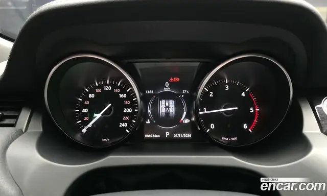 Land Rover Range Rover Evoque 2018 2.0 автомат (гидро), миниатюра 8