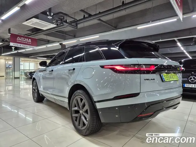 Land Rover Range Rover Velar 2025 2.0 автомат (гидро), миниатюра 5 Land Rover Range Rover Velar 2025 2.0 автомат (гидро), миниатюра 5