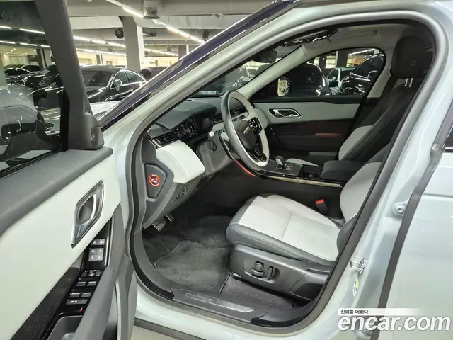 Land Rover Range Rover Velar 2025 2.0 автомат (гидро), миниатюра 9 Land Rover Range Rover Velar 2025 2.0 автомат (гидро), миниатюра 9