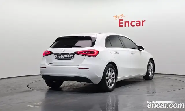 Mercedes-Benz A-Class 2020 2.0 автомат (гидро), миниатюра 2 Mercedes-Benz A-Class 2020 2.0 автомат (гидро), миниатюра 2