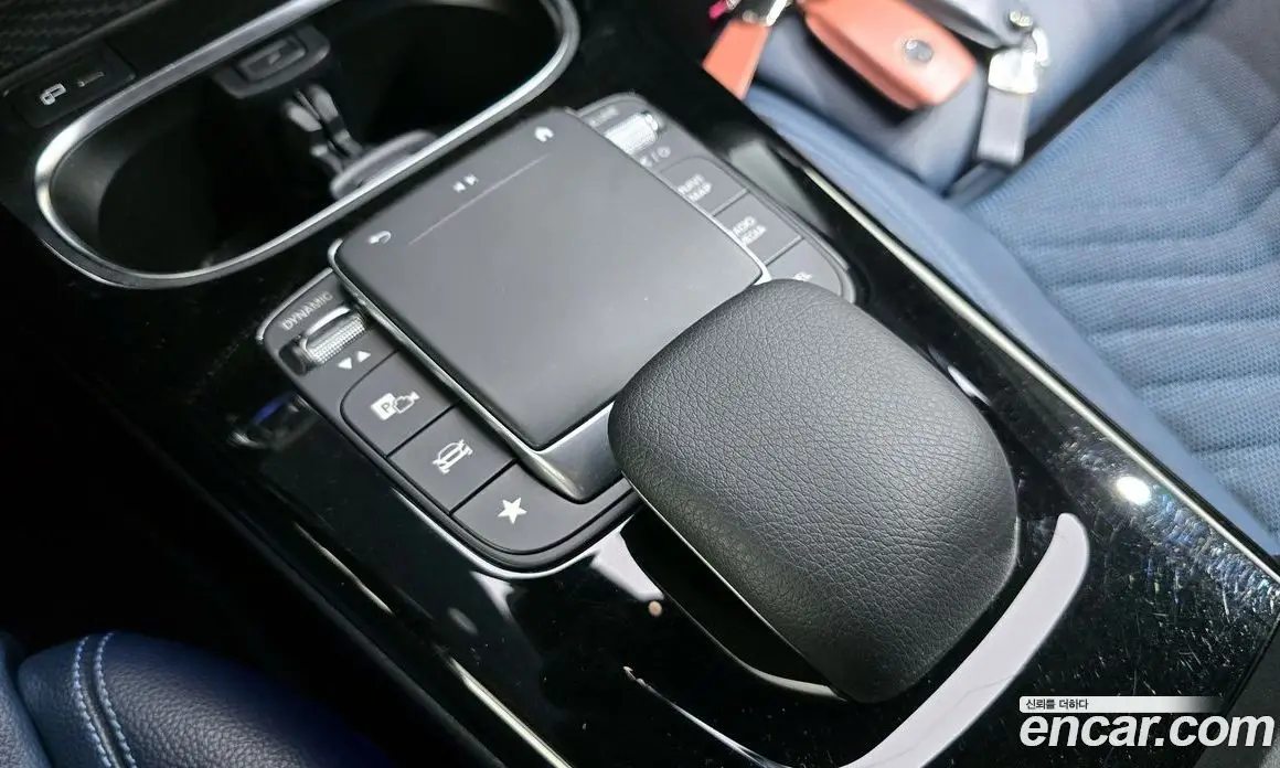 Mercedes-Benz A-Class 2020 2.0 автомат (гидро), фото 17 Mercedes-Benz A-Class 2020 2.0 автомат (гидро), фото 17