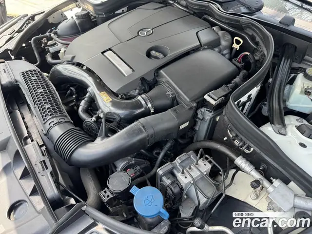 Mercedes-Benz E-Class 2015 2.0 автомат (гидро), миниатюра 12