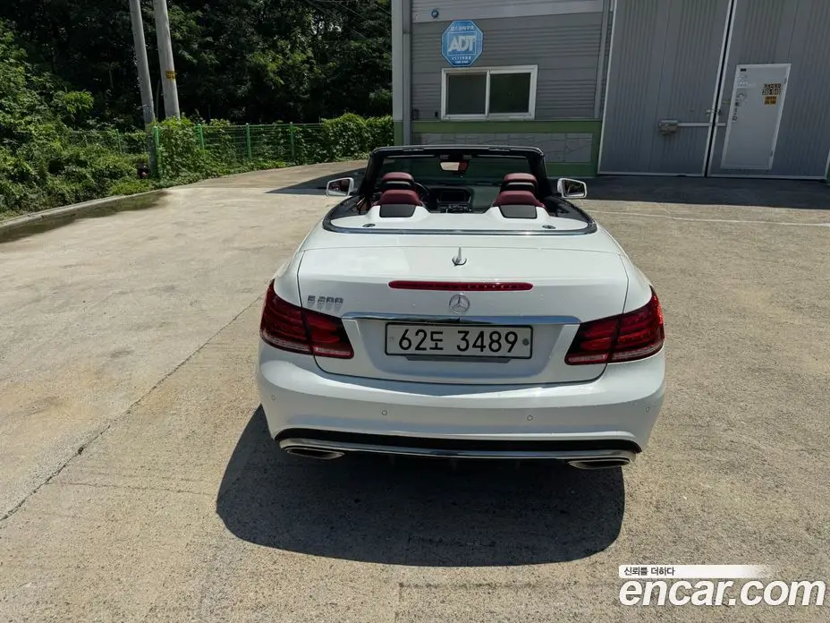 Mercedes-Benz E-Class 2015 2.0 автомат (гидро), фото 15