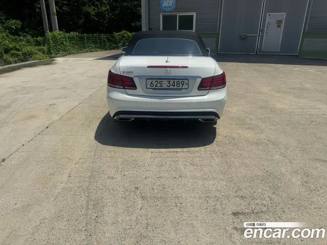 Mercedes-Benz E-Class 2015 2.0 автомат (гидро), миниатюра 4