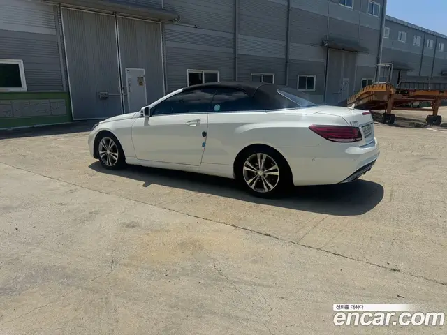 Mercedes-Benz E-Class 2015 2.0 автомат (гидро), миниатюра 5
