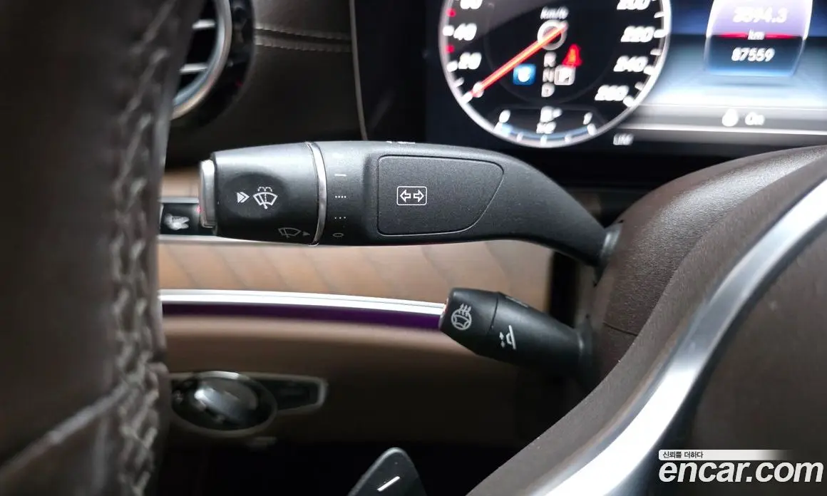 Mercedes-Benz E-Class 2018 2.0 автомат (гидро), фото 16 Mercedes-Benz E-Class 2018 2.0 автомат (гидро), фото 16