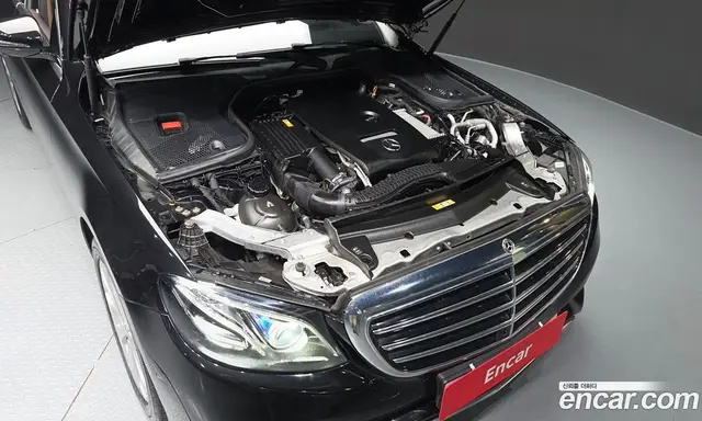 Mercedes-Benz E-Class 2018 2.0 автомат (гидро), миниатюра 6 Mercedes-Benz E-Class 2018 2.0 автомат (гидро), миниатюра 6