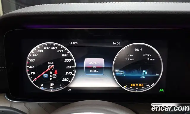 Mercedes-Benz E-Class 2018 2.0 автомат (гидро), миниатюра 8 Mercedes-Benz E-Class 2018 2.0 автомат (гидро), миниатюра 8