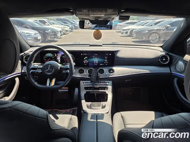 Mercedes-Benz E-Class 2021 2.0 автомат (гидро), миниатюра 7