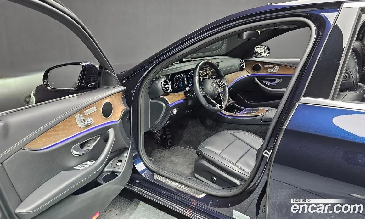 Mercedes-Benz E-Class 2022 2.0 автомат (гидро), фото 10