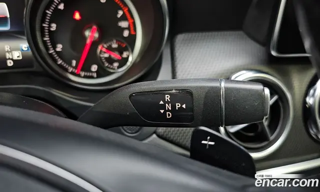 Mercedes-Benz GLA-Class 2017 2.0 автомат (гидро), миниатюра 9 Mercedes-Benz GLA-Class 2017 2.0 автомат (гидро), миниатюра 9