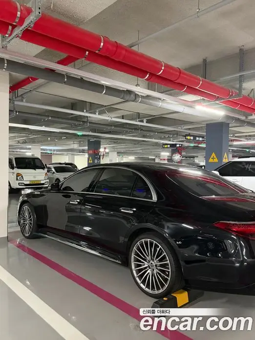 Mercedes-Benz S-Class 2023 3.0 автомат (гидро), миниатюра 2