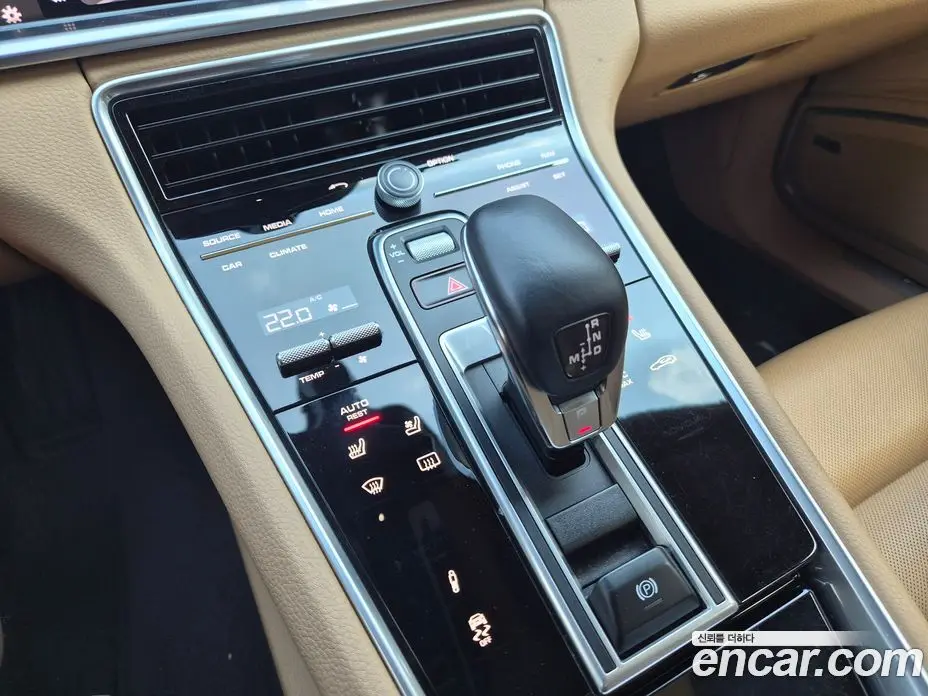 Porsche Panamera 2018 3.0 автомат (гидро), фото 4
