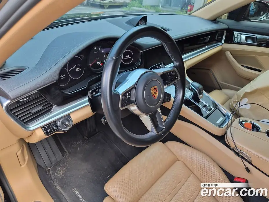 Porsche Panamera 2018 3.0 автомат (гидро), фото 7