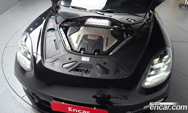 Porsche Panamera 2020 4.0 автомат (гидро), миниатюра 6