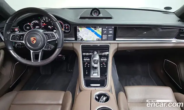 Porsche Panamera 2020 4.0 автомат (гидро), миниатюра 7