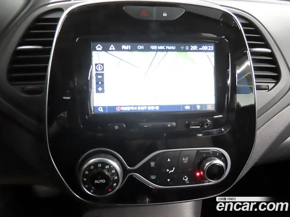 Renault (Samsung) QM3 2019 1.5 автомат (гидро), фото 12