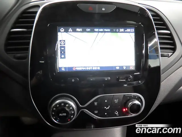 Renault (Samsung) QM3 2019 1.5 автомат (гидро), миниатюра 12