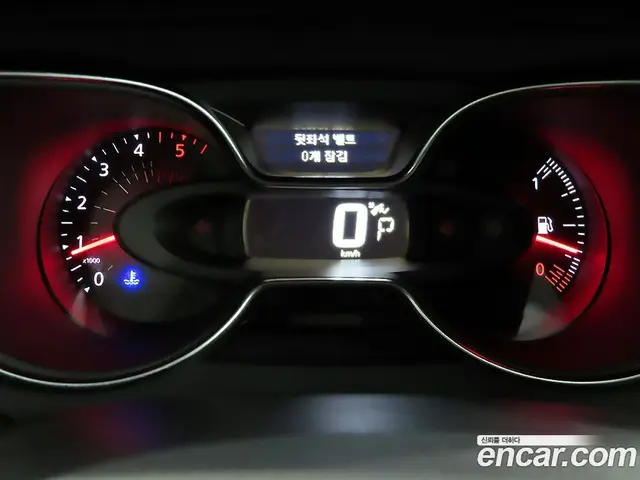 Renault (Samsung) QM3 2019 1.5 автомат (гидро), миниатюра 9