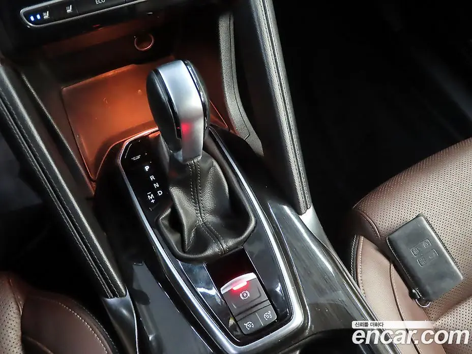 Renault (Samsung) QM6 2018 2.0 автомат (гидро), фото 9 Renault (Samsung) QM6 2018 2.0 автомат (гидро), фото 9