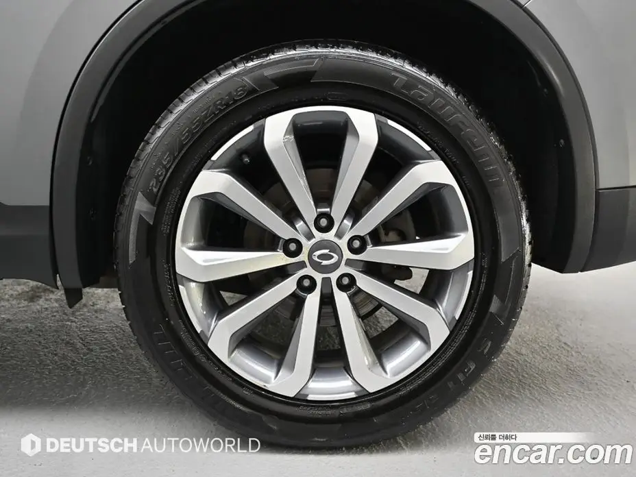 Renault (Samsung) QM6 2019 2.0 автомат (гидро), фото 5 Renault (Samsung) QM6 2019 2.0 автомат (гидро), фото 5
