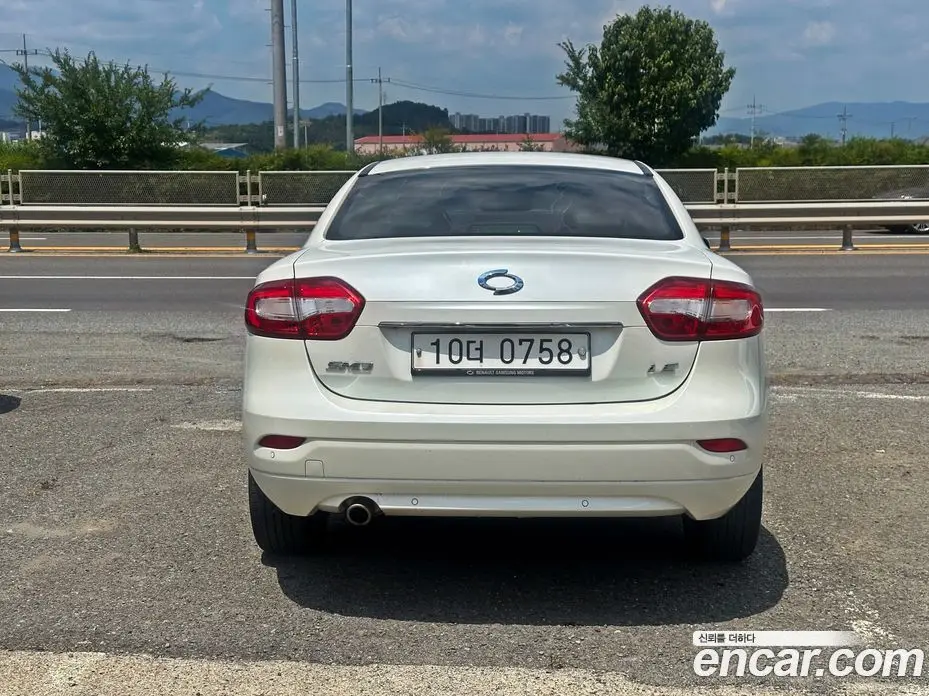 Renault (Samsung) SM3 2015 1.6 автомат (гидро), фото 5 Renault (Samsung) SM3 2015 1.6 автомат (гидро), фото 5