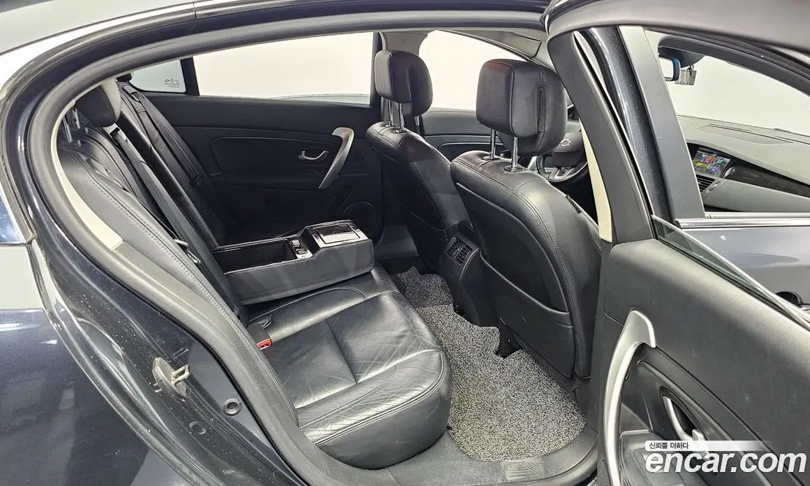 Renault (Samsung) SM5 2012 2.0 автомат (гидро), фото 12 Renault (Samsung) SM5 2012 2.0 автомат (гидро), фото 12
