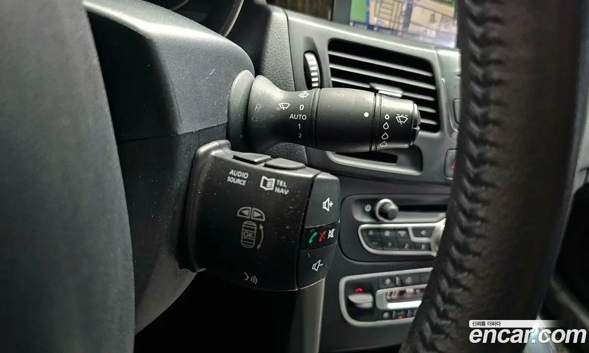 Renault (Samsung) SM5 2012 2.0 автомат (гидро), фото 18 Renault (Samsung) SM5 2012 2.0 автомат (гидро), фото 18
