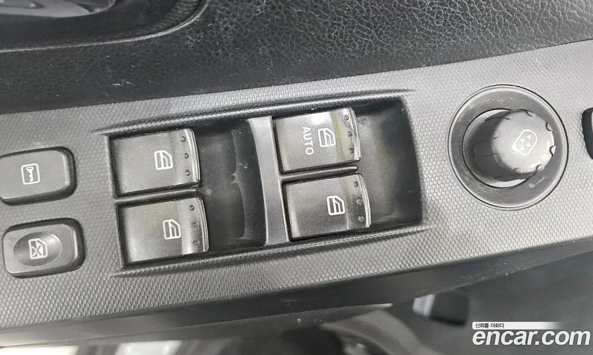SsangYong Korando 2012 2.0 автомат (гидро), фото 6
