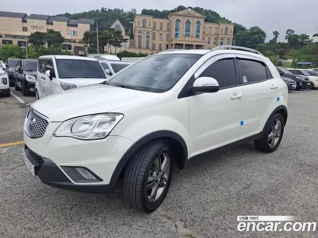 SsangYong Korando, 2013, 118 759 км