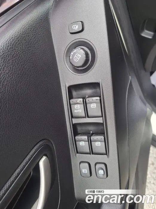 SsangYong Korando 2013 2.0 автомат (гидро), фото 13 SsangYong Korando 2013 2.0 автомат (гидро), фото 13