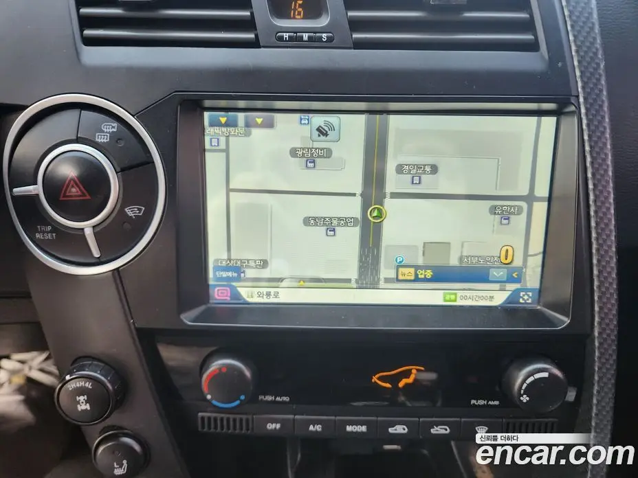 SsangYong Korando 2014 2.0 автомат (гидро), фото 13