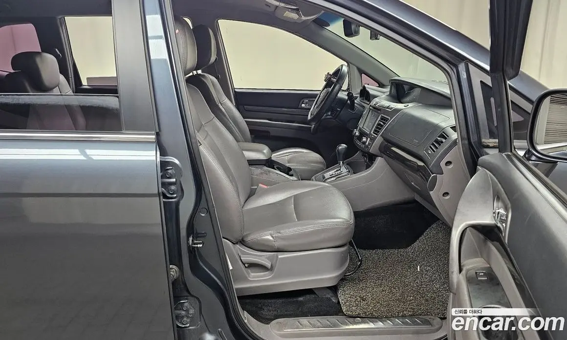 SsangYong Korando 2015 2.0 автомат (гидро), фото 11 SsangYong Korando 2015 2.0 автомат (гидро), фото 11