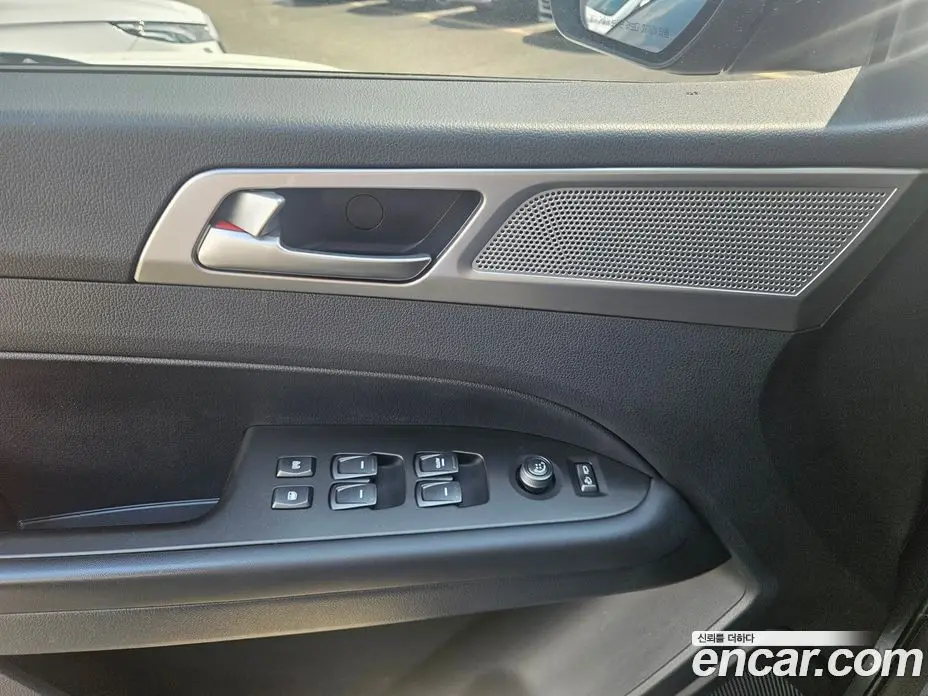 SsangYong Rexton 2018 2.2 автомат (гидро), фото 11