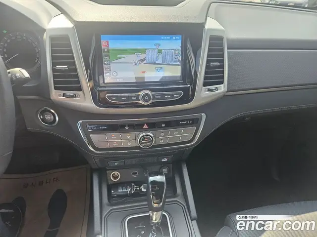 SsangYong Rexton 2018 2.2 автомат (гидро), миниатюра 9