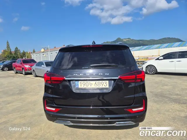 SsangYong Rexton 2021 2.2 автомат (гидро), миниатюра 5 SsangYong Rexton 2021 2.2 автомат (гидро), миниатюра 5