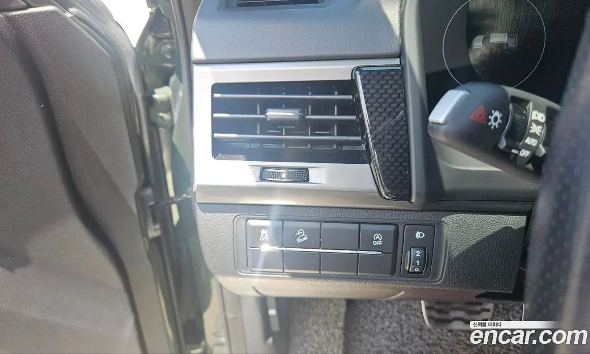 SsangYong Rexton 2022 2.2 автомат (гидро), фото 11 SsangYong Rexton 2022 2.2 автомат (гидро), фото 11