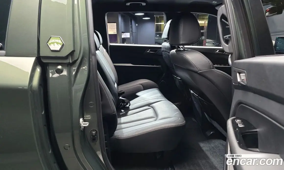 SsangYong Rexton 2024 2.2 автомат (гидро), фото 13