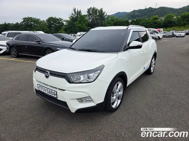SsangYong TIBOLI, 2015, 111 930 км