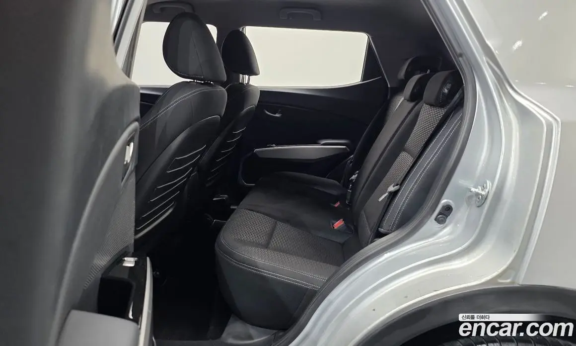 SsangYong TIBOLI 2015 1.6 автомат (гидро), фото 12 SsangYong TIBOLI 2015 1.6 автомат (гидро), фото 12