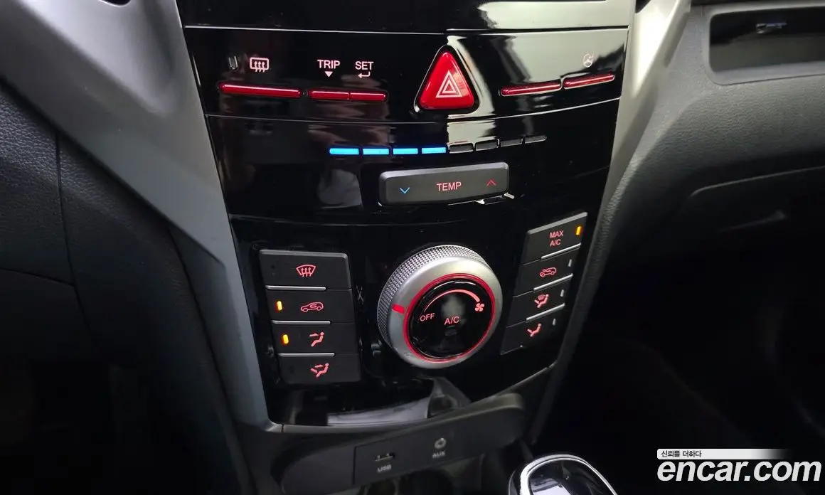 SsangYong TIBOLI 2015 1.6 автомат (гидро), фото 16 SsangYong TIBOLI 2015 1.6 автомат (гидро), фото 16